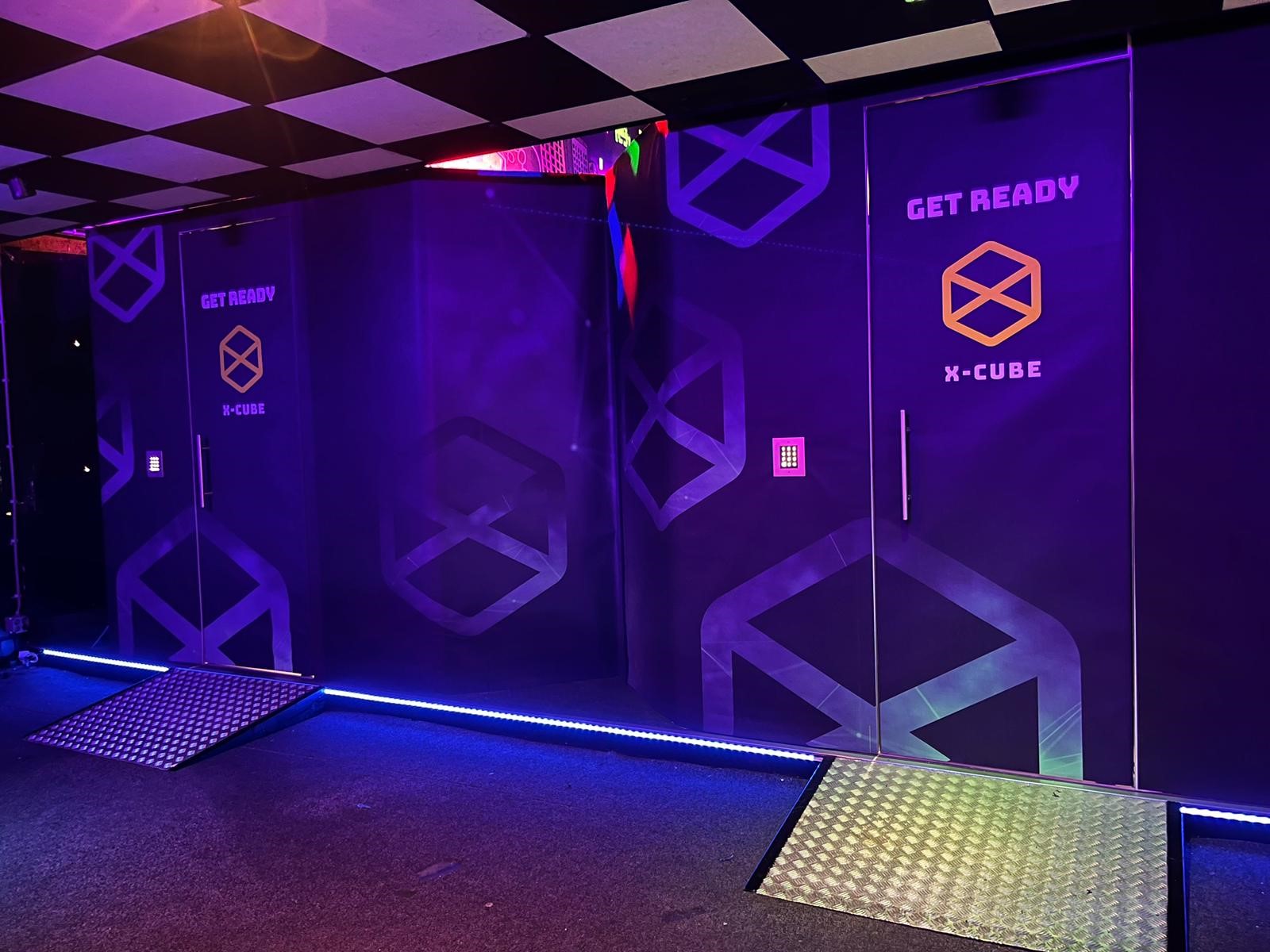 X-Cube Amsterdam Race Planet